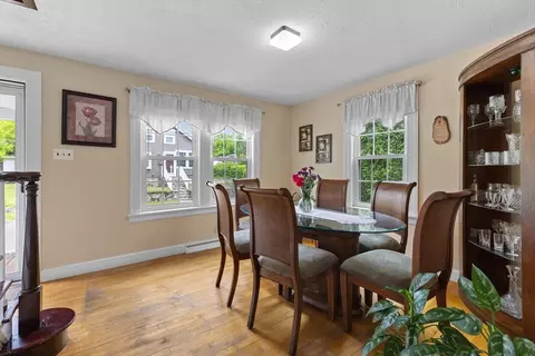 28 Spring St, Webster, MA 01570 photo 6