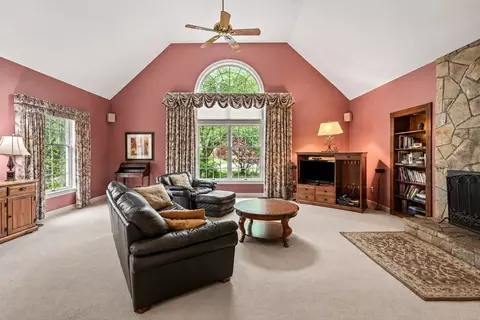 37 Old Planters Rd, Beverly, MA 01915 photo 19