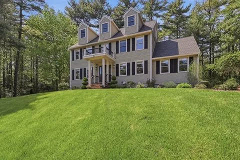 25 Christa Dr, Rowley, MA 01969