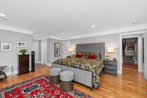Bedroom - 456 Chestnut St, Needham, MA 02492 photo 3 of 10
