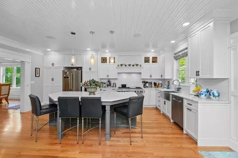 Kitchen - 456 Chestnut St, Needham, MA 02492 photo 2 of 5