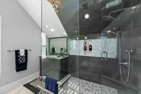 Bath - 456 Chestnut St, Needham, MA 02492 photo 1 of 5