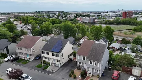 84 Ridge Rd #84, Revere, MA 02151