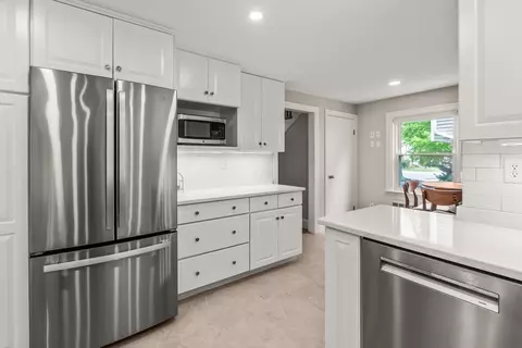 Kitchen - 48 Spring St, Wakefield, MA 01880 photo 3 of 3