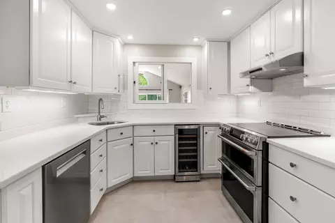 Kitchen - 48 Spring St, Wakefield, MA 01880 photo 1 of 3