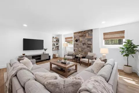 Living - 13 Sunridge Rd, Windham, NH 03087 photo 8 of 8