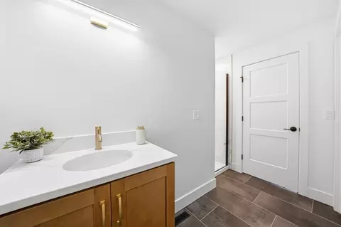 Bath - 13 Sunridge Rd, Windham, NH 03087 photo 1 of 3