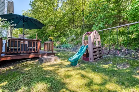 Exterior - 33 Overlook Ave, Dedham, MA 02026 photo 8 of 10