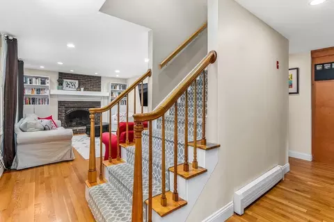 Entry Way - 33 Overlook Ave, Dedham, MA 02026 photo 2 of 3