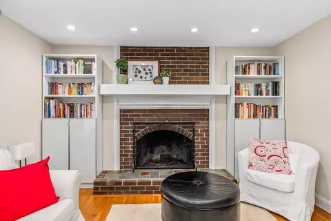 Living - 33 Overlook Ave, Dedham, MA 02026 photo 3 of 4