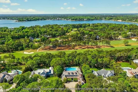 179 Pineleigh Path, Osterville, MA 02655