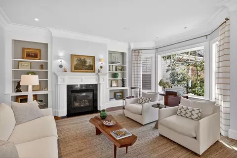 Living - 179 Pineleigh Path, Osterville, MA 02655 photo 2 of 5