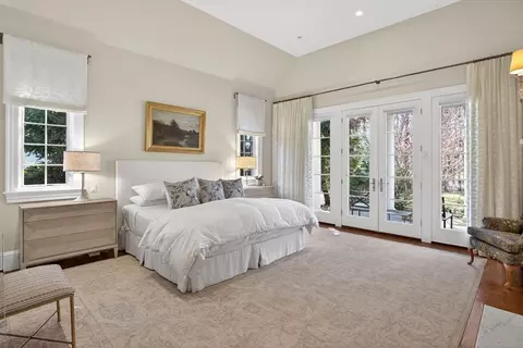 Bedroom - 179 Pineleigh Path, Osterville, MA 02655 photo 1 of 7