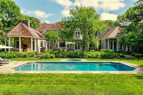 Exterior - 179 Pineleigh Path, Osterville, MA 02655 photo 4 of 6