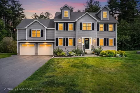27 Devonshire Dr # A, Billerica, MA 01821
