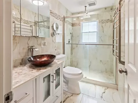 Bath - 14 Orton St, Worcester, MA 01604 photo 1 of 3