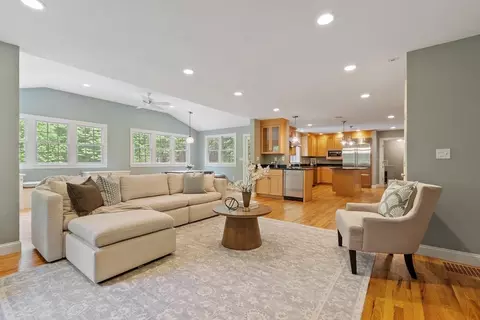 156 Maple St, Stow, MA 01775 photo 4