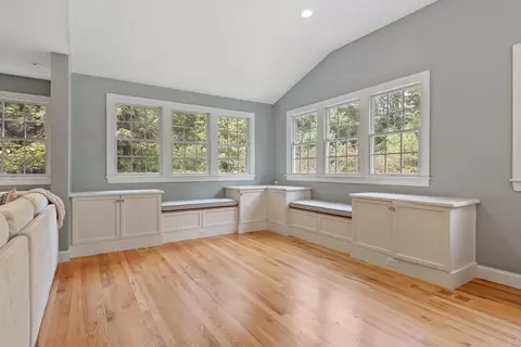 156 Maple St, Stow, MA 01775 photo 7