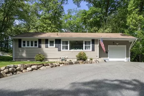 4 Leland Hill Rd, Grafton, MA 01560
