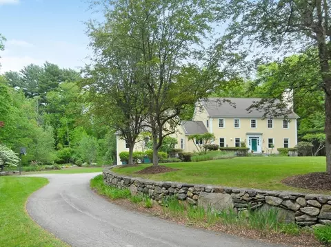 7 Proctor St, Acton, MA 01720