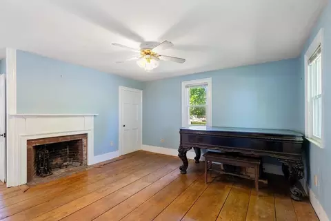 25 Poplar St, Gloucester, MA 01930 photo 14