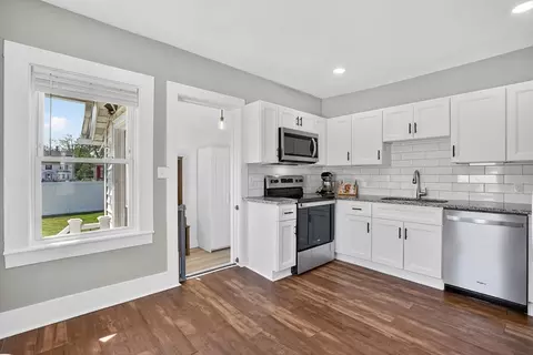 7 Maple St, Ludlow, MA 01056 photo 15