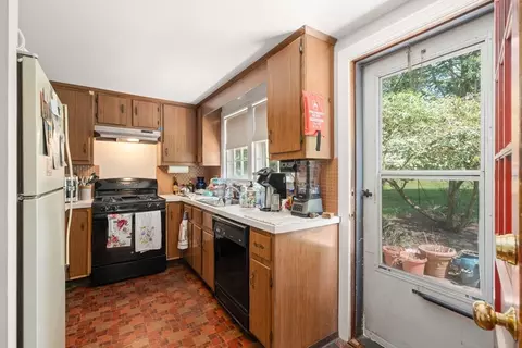 122 Sandy Valley Rd, Dedham, MA 02026 photo 11