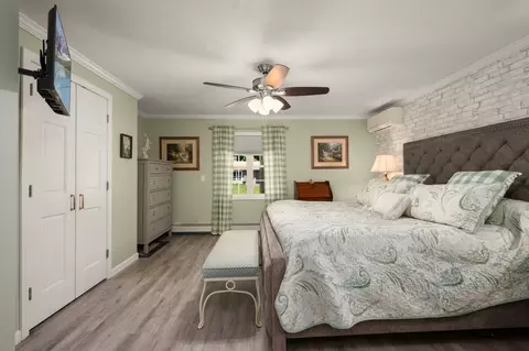 Bedroom - 4 Andover Rd, Beverly, MA 01915 photo 4 of 6