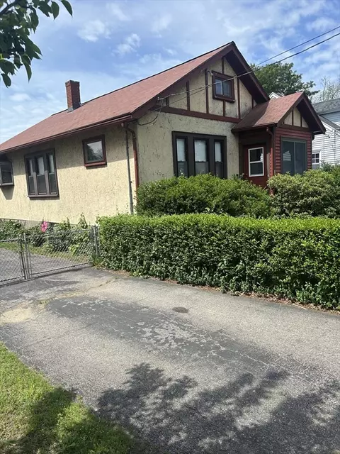 69 Sixth Ave, Quincy, MA 02169