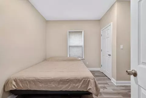 Bedroom - 182 Quequechan St, Fall River, MA 02723 photo 3 of 5