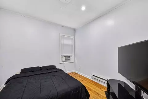 Bedroom - 182 Quequechan St, Fall River, MA 02723 photo 4 of 5