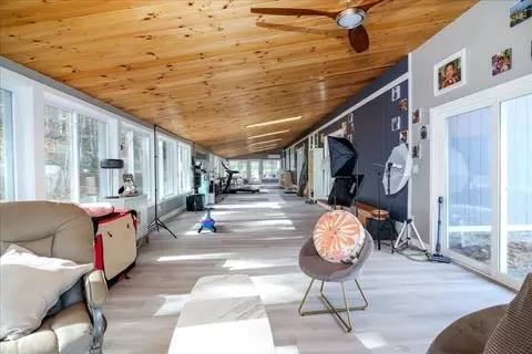 Entry Way - 145 W River St, Upton, MA 01568 photo 4 of 6