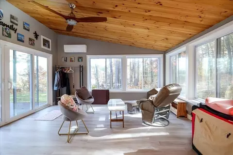 Exterior - 145 W River St, Upton, MA 01568 photo 2 of 2