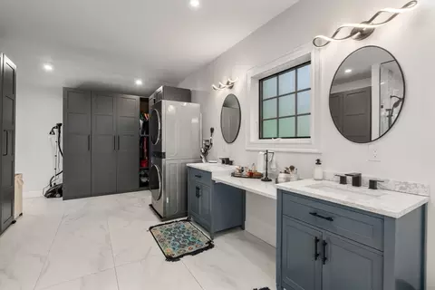 Other - 295 Gardner St, Hingham, MA 02043 photo 4 of 10