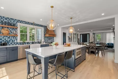 Kitchen - 295 Gardner St, Hingham, MA 02043 photo 3 of 5