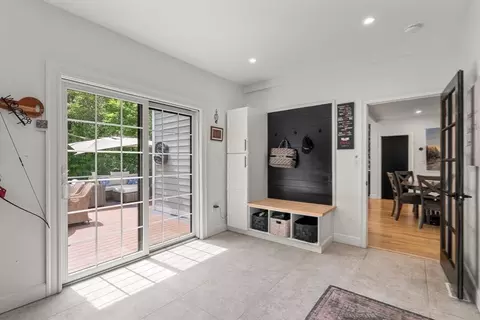Entry Way - 295 Gardner St, Hingham, MA 02043 photo 2 of 2