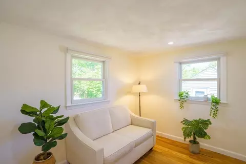 38 Grassmere Rd, Boston, MA 02136 photo 11