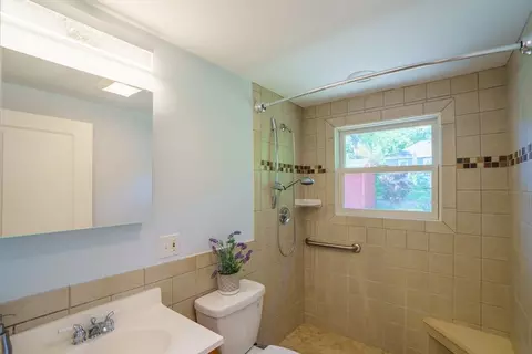 38 Grassmere Rd, Boston, MA 02136 photo 16