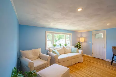 38 Grassmere Rd, Boston, MA 02136 photo 4
