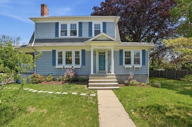 2080 County St, Somerset, MA 02726