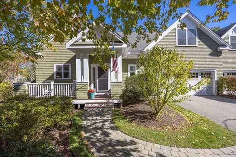 27 Seton Highlands #27, Plymouth, MA 02360