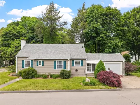 Exterior - 11 Whitla Dr, Worcester, MA 01604 photo 8 of 8