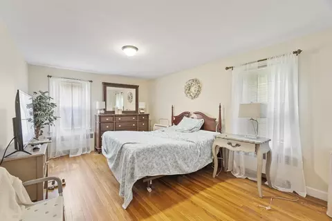 Bedroom - 11 Whitla Dr, Worcester, MA 01604 photo 1 of 2