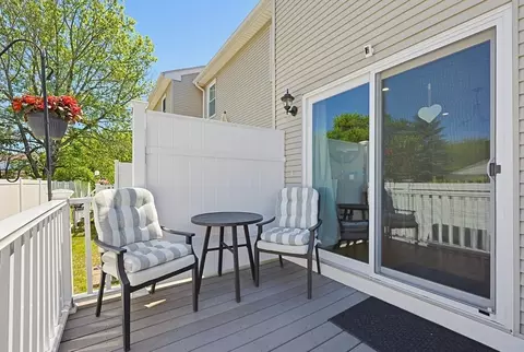 Exterior - 3 Highcrest Park #3, Webster, MA 01570 photo 2 of 7
