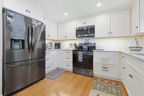 Kitchen - 3 Highcrest Park #3, Webster, MA 01570 photo 3 of 6