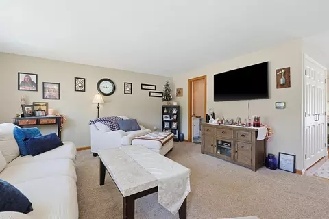 Living - 3 Highcrest Park #3, Webster, MA 01570 photo 1 of 4