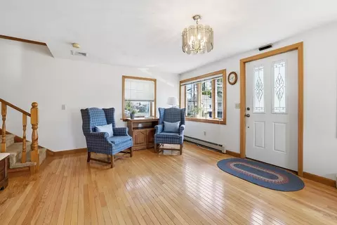 7 Swift Ave, Wareham, MA 02571 photo 5