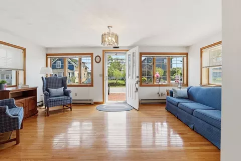 7 Swift Ave, Wareham, MA 02571 photo 3