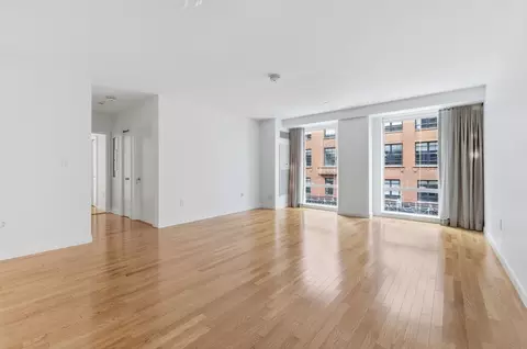 80 Broad St #302, Boston, MA 02110
