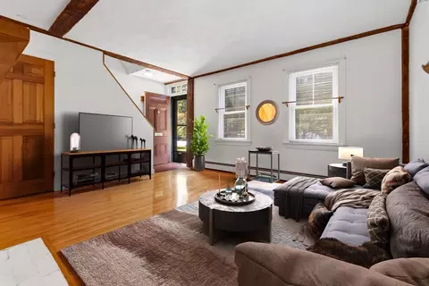 307 Maple St #307, Danvers, MA 01923 photo 2